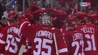 The last minute of play at Joe Louis Arena