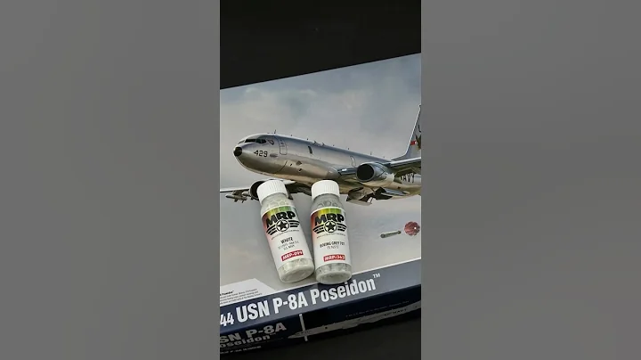 Academy 1/144 P-8A Poseidon US NAVY unboxing #airbrush #scalemodel #weathering #aircraft #usnavy