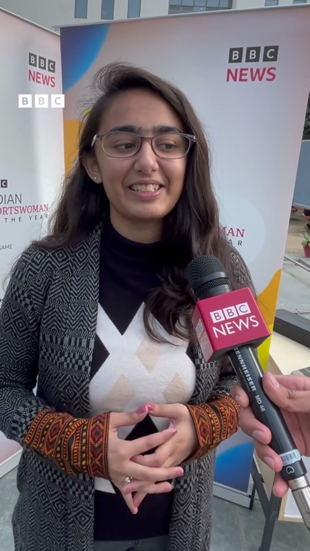 आप भी बढ़ाइए महिला खिलाड़ियों की हिम्मत  #bbciswoty #changethegame   (BBC Hindi)