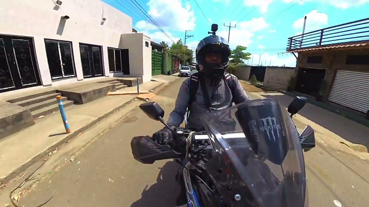 Mira como están las calles viniendo de El cantón El Tigre a El Remolino. El Salvador 🇸🇻 