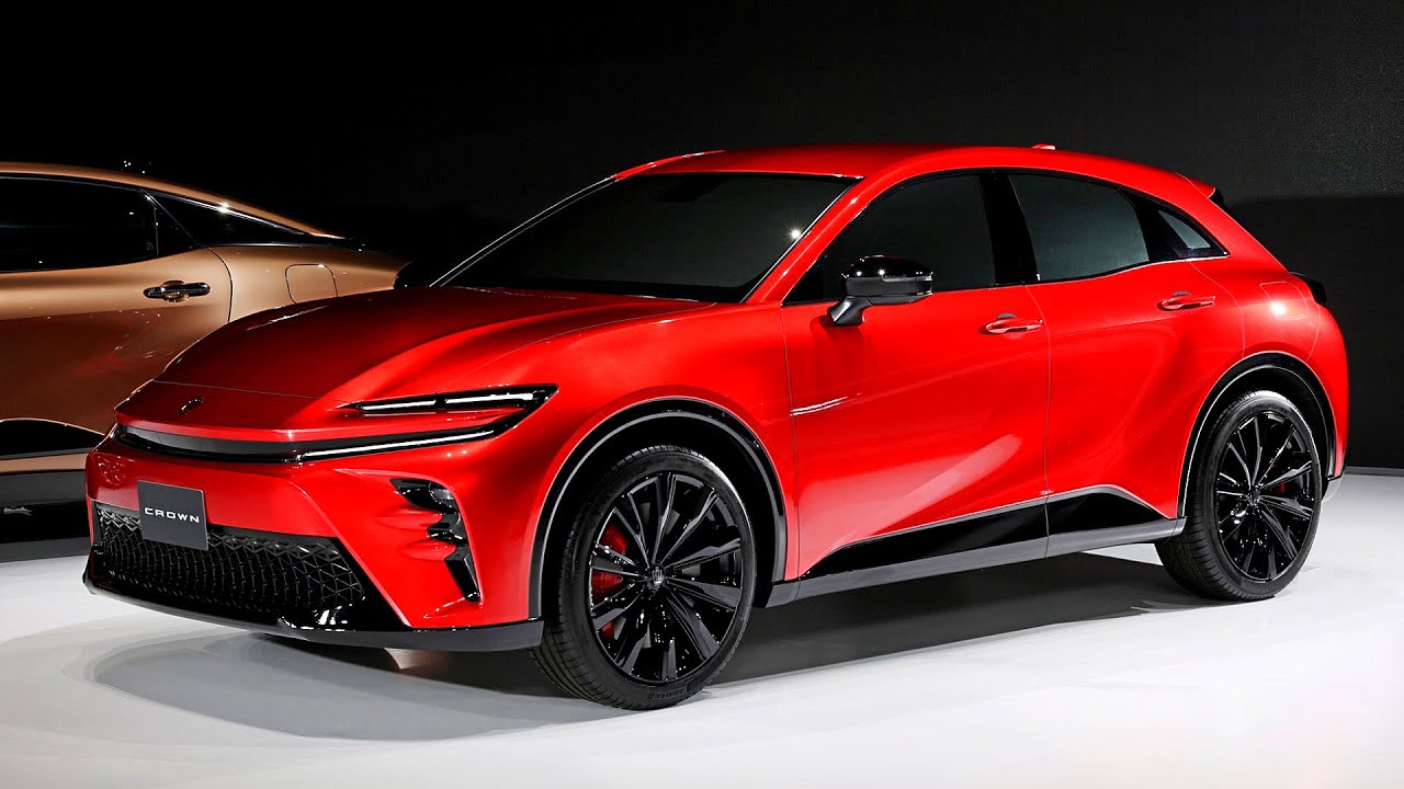 Toyota crown sport