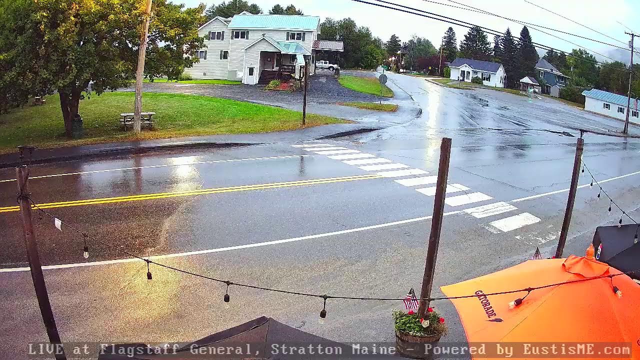 LIVE Cam at Flagstaff General Store, Stratton, Maine - Main Street Rt. 27