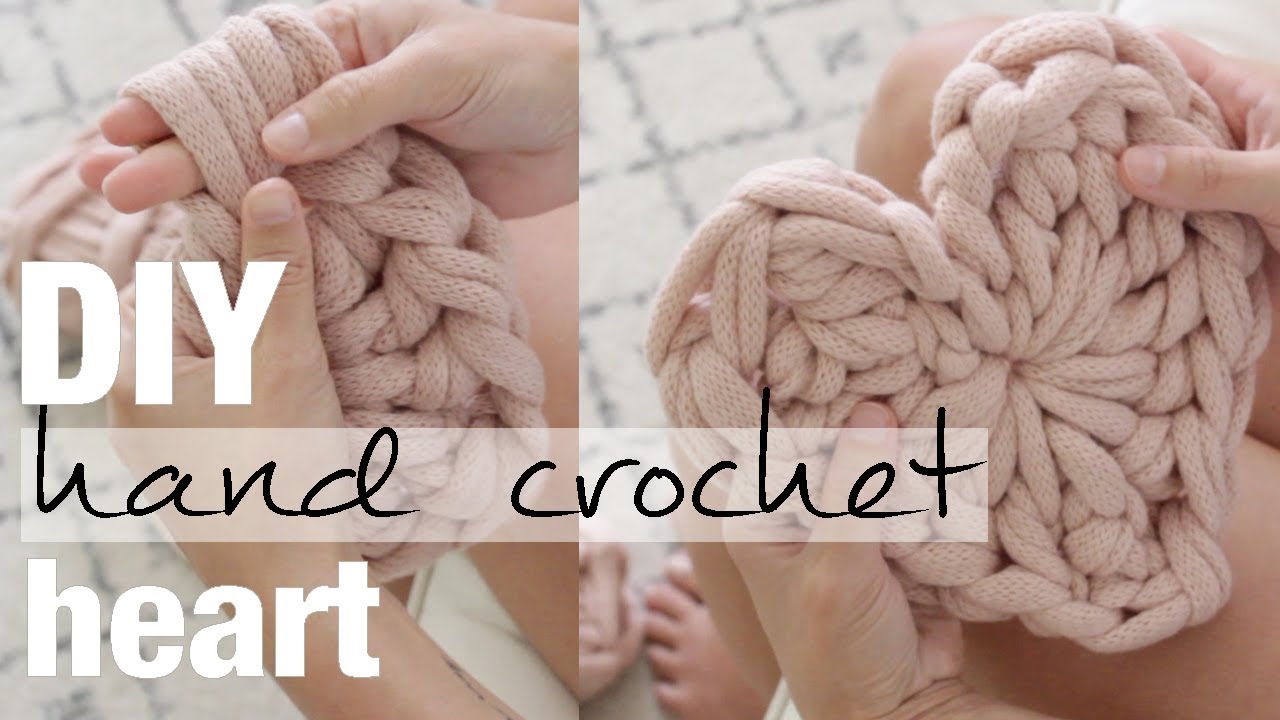 How to Hand Crochet (finger crochet) a Heart 💗 with Simply Maggie 