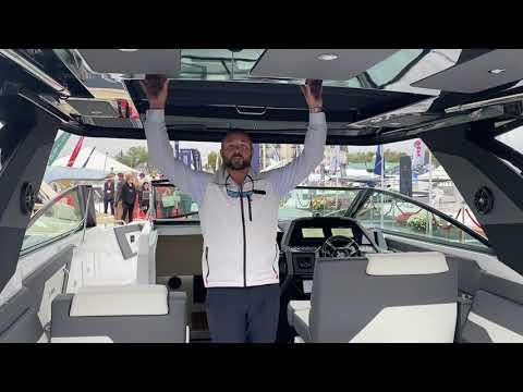 Cruisers Yachts 34 GLS Outboard Boat For Sale at MarineMax Kent Island, MD