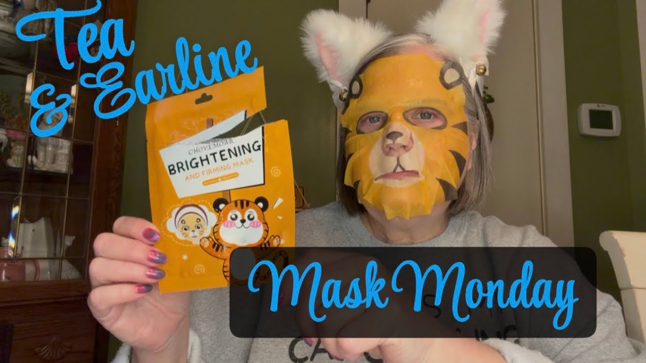 «Понедельник в масках» с чаем и ладонями.