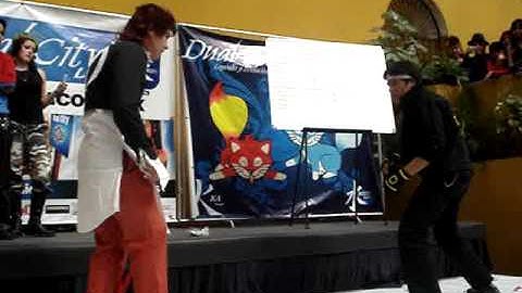 Cosplay Kyo vs Iori dual city