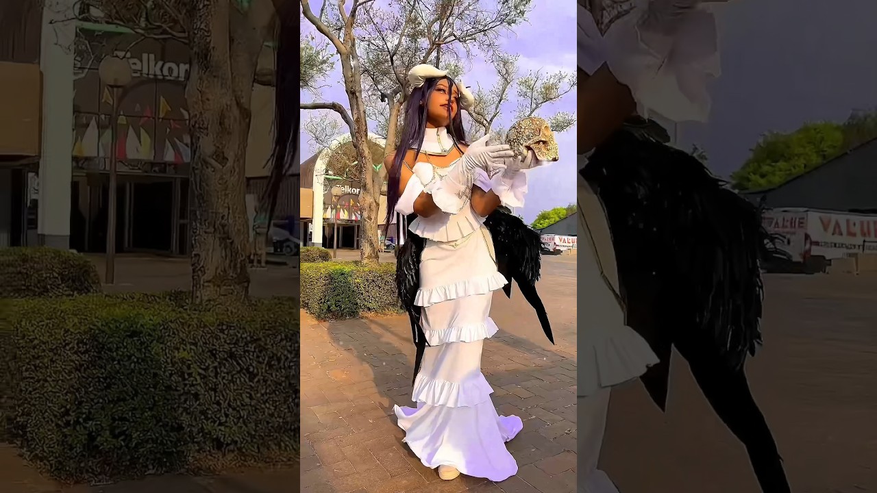 Albedo in public?😳❤️My mom recorded this for me🤭❤️ #princesssachiko #sachi_hime96 #albedooverlord