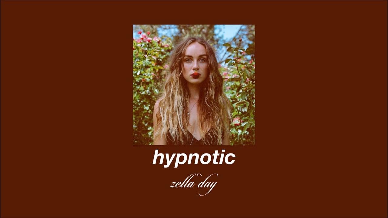 Zella day hypnotic. Зелла дей гипнотик. Зелла Дэй о пластической. Реклама Zella.