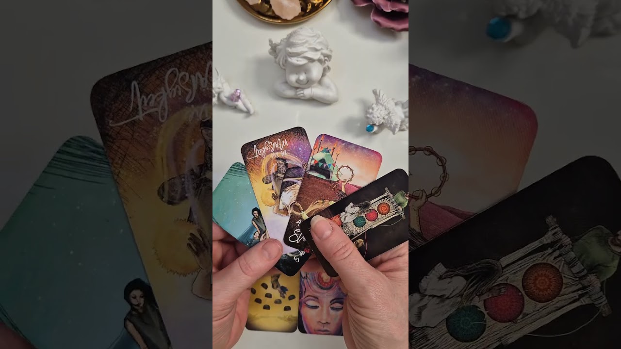 Versteckte Überlegungen oder Gedanken deiner Person.