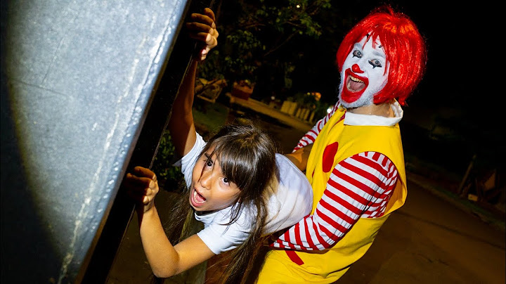 O Ronald McDonald do Mal levou a irmã da Ester!