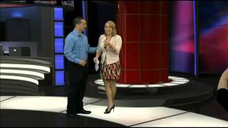 [HD/FULL]Newsreader Breaks News of Her Own Proposal!