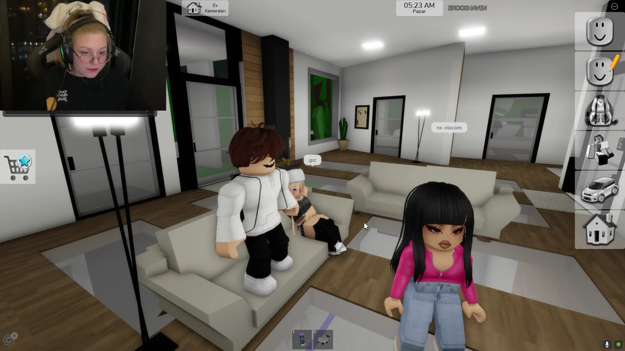 ERKEK ARKADAŞIMI TROLLEDİM ROBLOX BROOKHAVEN RP 