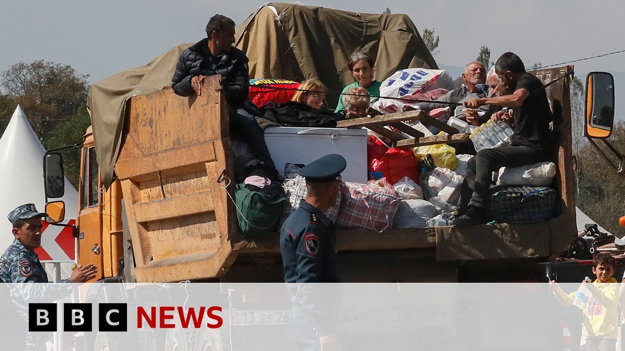 Nagorno-Karabakh: More than 40,000 refugees flee to Armenia - BBC News