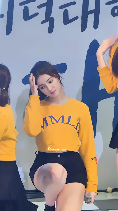 Outfit song 🎵 Nancy Momoland viral dance edit #kpop #shorts