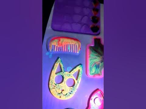 Эпоксидная смола и УФ пигменты демолд #творчество #эпоксидка # ...