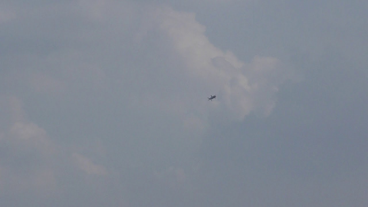 早や!! F-35A  16号機がテスト飛行した。着陸のみ。　小牧基地