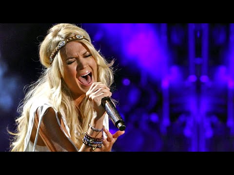 Carrie Underwood [Gun N&#039; Roses Cover] - Paradise City (CMA Music Fest 2013)