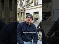 Hunderte Menschen warten! Uhr sorgt für Massenandrang in Stuttgart