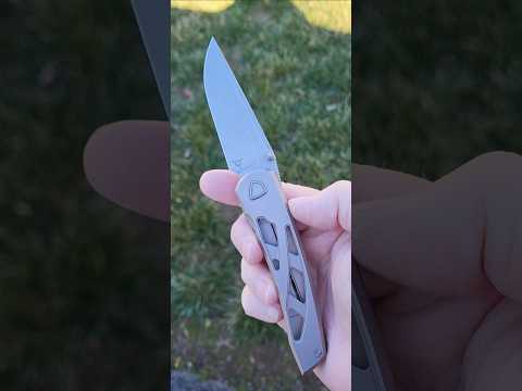 Lemifshe Waka counterfeit knife 154cm. one of the best built counterfeits ive felt.