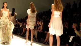 Tadashi Shoji SS12 Finale.AVI