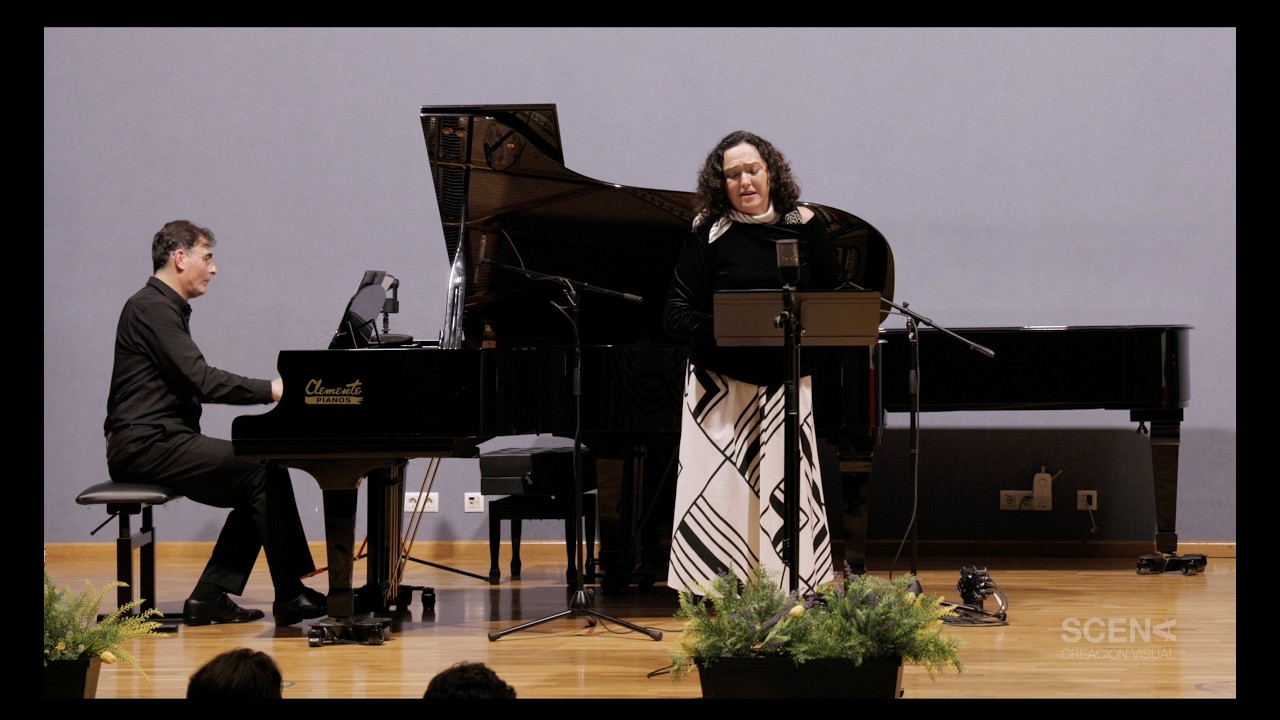 Pienso mesa y digo silla - Hector Sutter