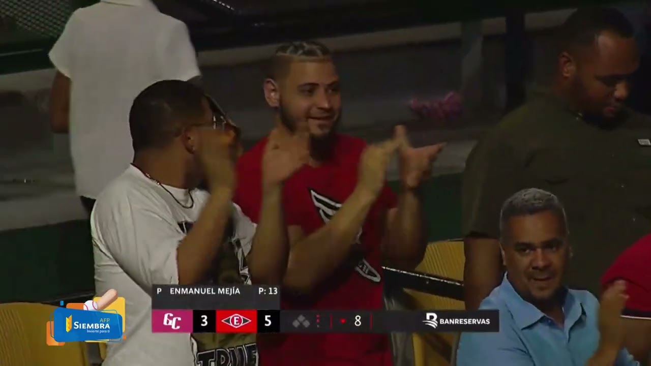 Súper cuadrangular de Yamaico Navarro