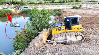 Bulldozer SHANTUI DH17C3 Working, Processing Filling Up The Land huge, Dump Truck 25Ton Unloading