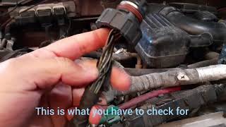 wrench light ford f150 how to fix it / como arreglar la luz de la llave inglesa en Ford f150