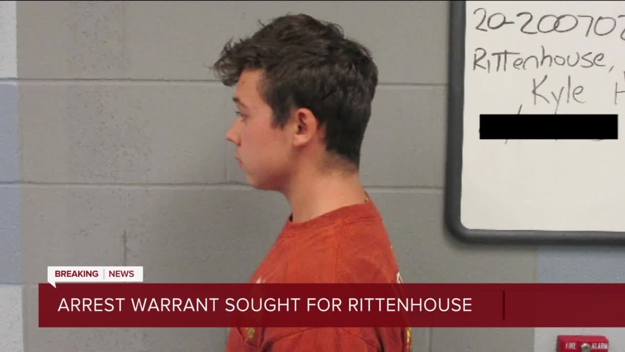 Prosecutors request arrest warrant after Kyle Rittenhouse accused ...