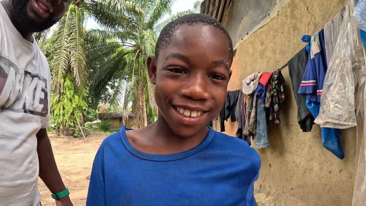 Village Life in Bong County 🇱🇷 | Visiting Big Brother and family.  Episode 2