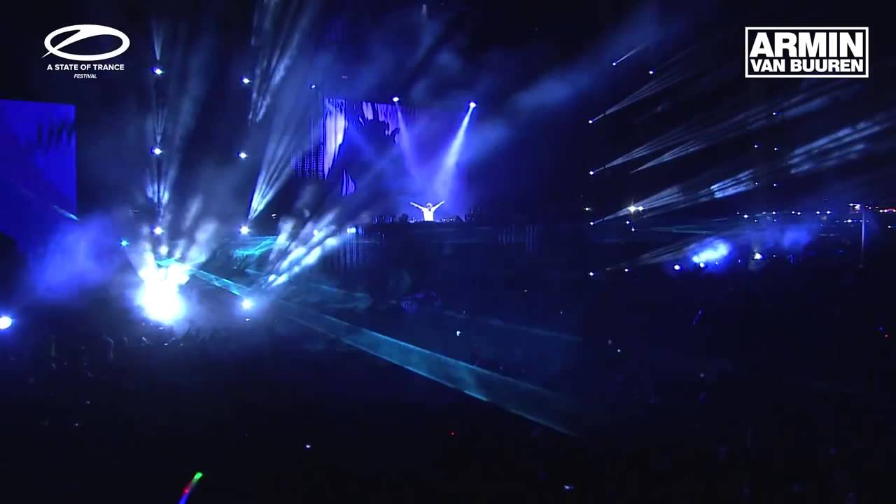 Armin Van Buuren playing Shogun-Phantom