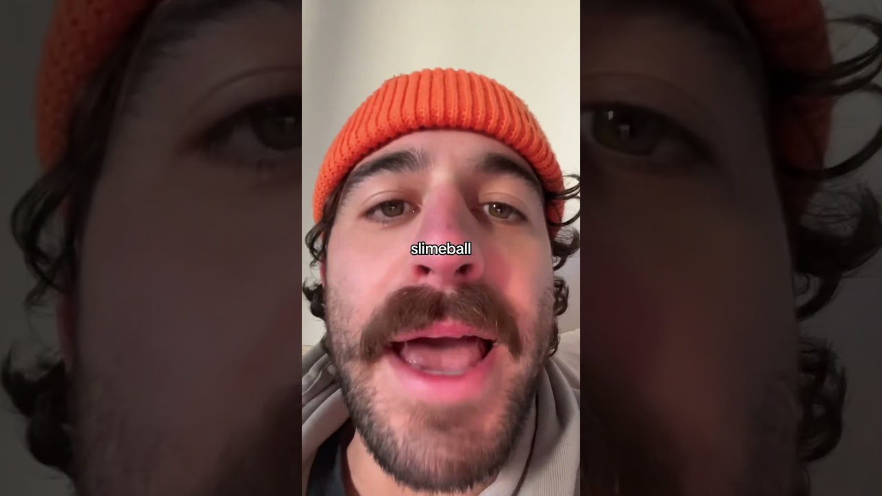 NEW YORK PEOPLE HAVE THE BEST INSULTS. Descriptions in captions 