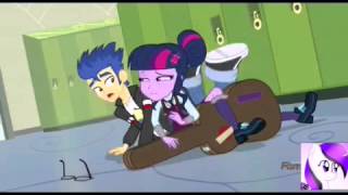 [Mini PMV]  Me Voy Enamorando - Flashlight