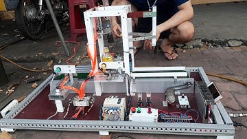 Mô Hình Đồ Án Cơ Điện Tử: Vặn Nắp Chai Và Loại Sản Phẩm Lỗi.