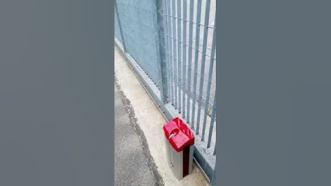 SKorry  sliding gate opener managed by APP (smartphone)
