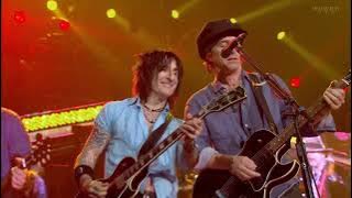 Guns N' Roses & Izzy Stradlin   Dead flowers Stones cover O2 Arena London '12 HD