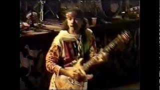 Miniatura de vídeo de "Santana - Jin-Go-Lo-Ba/Ending Live In Santiago 1992"