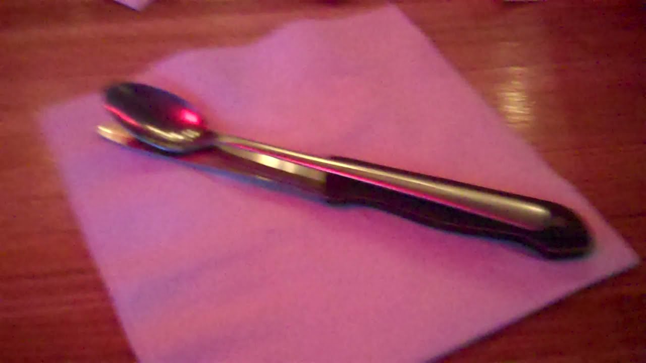 Funny Applebee's prank. Why you might've found a SPOON with your knife (instead of a fork), in 2011.