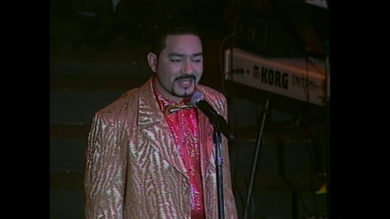 Frank Reyes - Muy Lindo Amor (Bachata De Gala En Vivo)