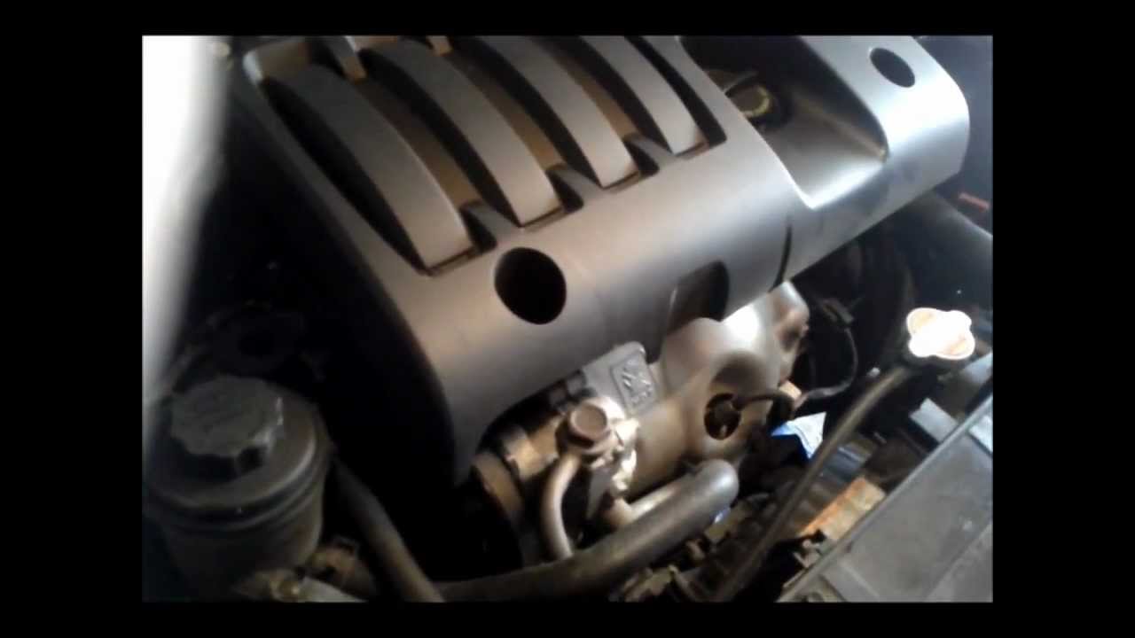 2009 Hyundai Accent oil change and tire rotation - YouTube