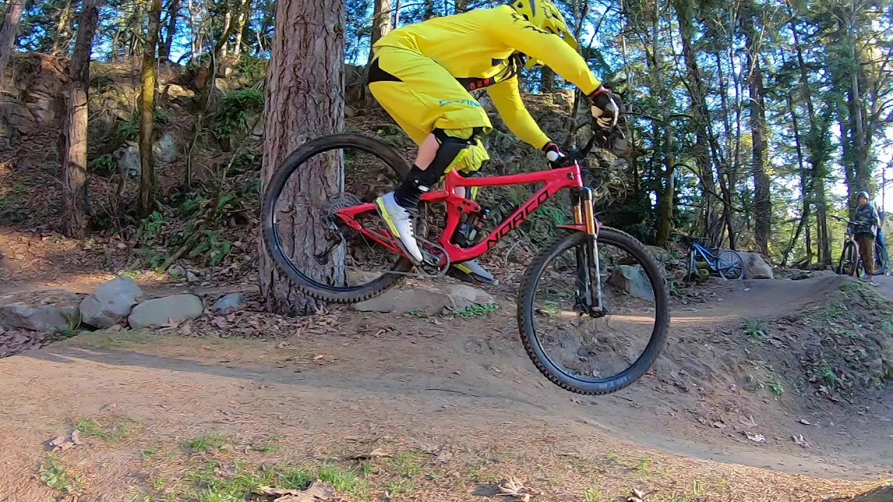 Waluga Bike Park / The Quarry Lake Oswego Oregon DHBH Mini