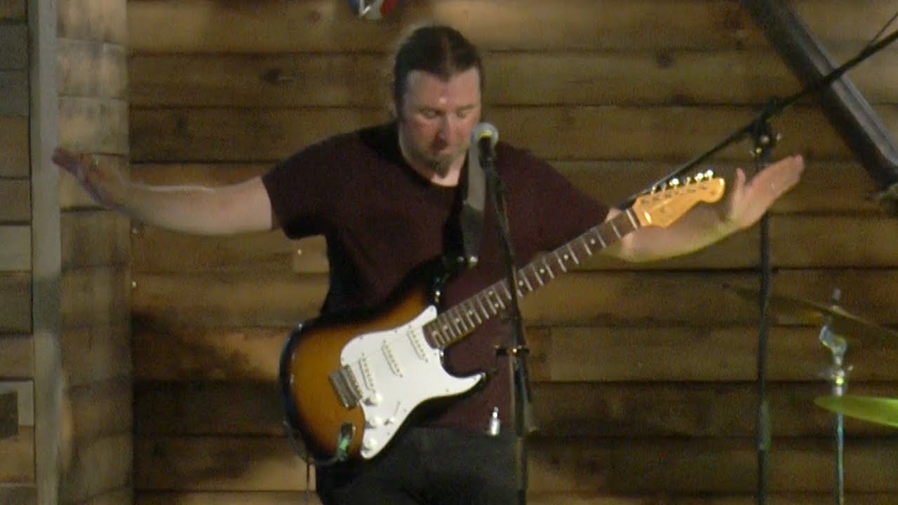 HMB (Hamid Moeini Band) plays Jimi Hendrix - Hey Joe