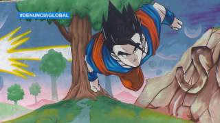 Adán, el artista que pintó mural de Dragon Ball