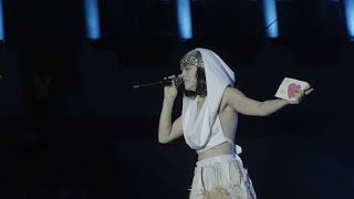 Irina Rimes - Boț de pământ, Urbanist - Descântatele live @ Arenele Romane 2024