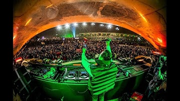 Thumbnail of Martin Solveig - Mainstage | Tomorrowland Winter 2019