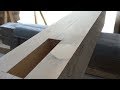 Filling dead knots on wood. 宮大工が職人技で教える初心者のための死に節埋め木の方法動画