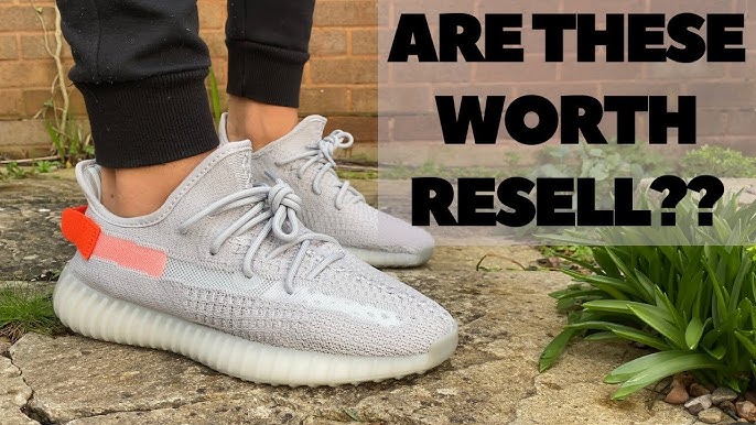 ADIDAS YEEZY 350 v2 BOOST OFF-WHITE ON FOOT REVIEW 🔥UNBOXING 2018  *EXCLUSIVE* 