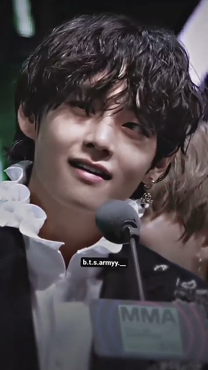 Tumse mili to yun laga khud se hiu hoon main rooh barooh ❤️ Kim Taehyung 💜😘✌️💫✨