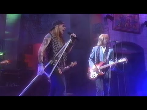 Tom Petty & Axl Rose Duet, Rod Stewart Falls into a Pool, Davy Jones Dances & Daredevil Stunts