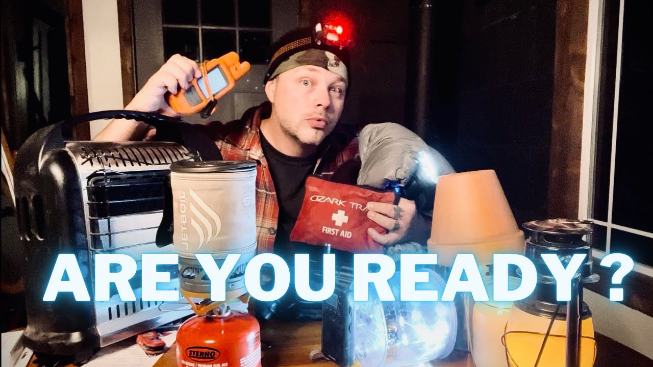 10 Steps to Survive a Winter POWER OUTAGE | SHTF | POWER OUTAGE - YouTube